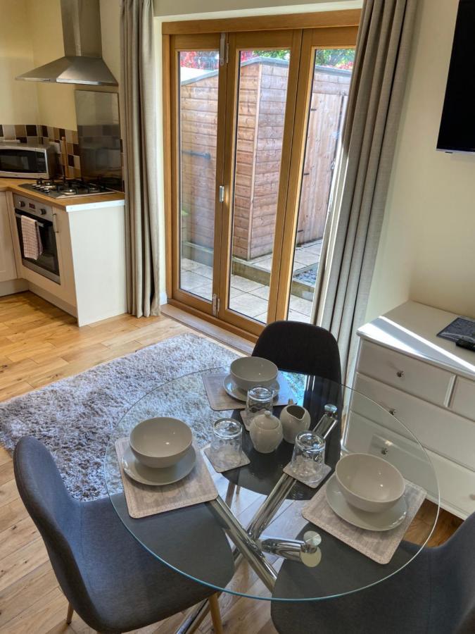 The Ashton Gate Mews 호텔 브리스틀 외부 사진